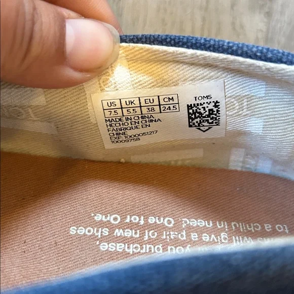 TOM’S Denim Sz 7.5 - Picture 5 of 5